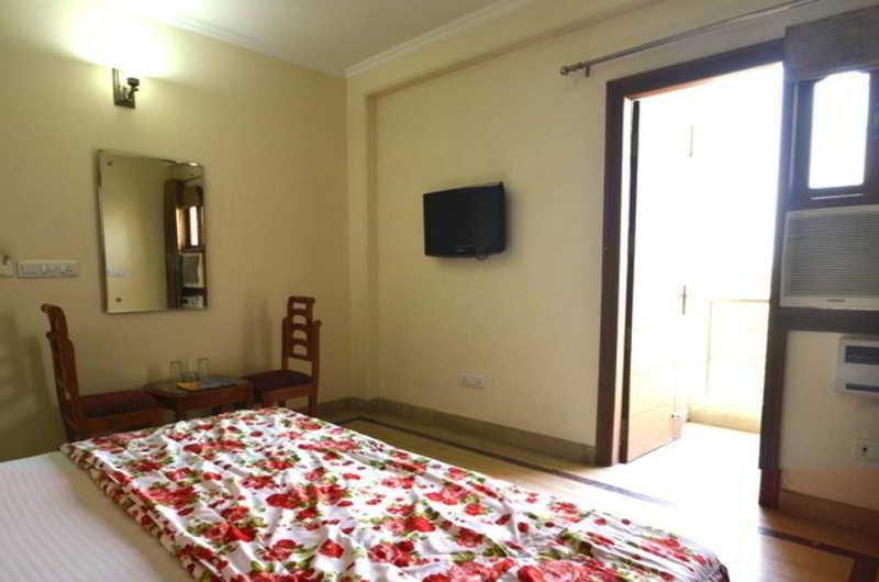 Indira International Inn New Delhi Eksteriør billede